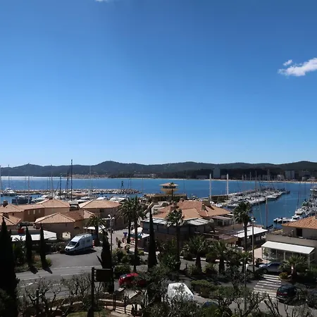 Le Perregaux By Interhome דירה *