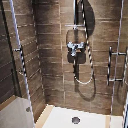 Appartement Le Perregaux By Interhome