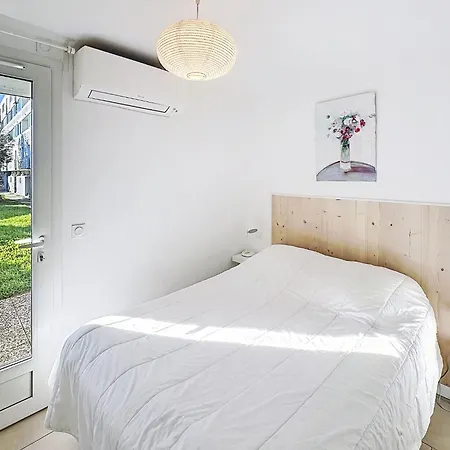 Appartement Le Perregaux By Interhome Le Lavandou