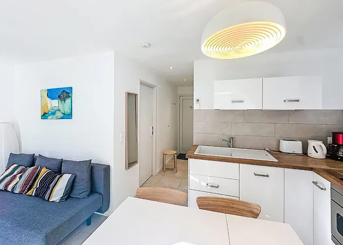 Apartman Le Perregaux By Interhome Le Lavandou