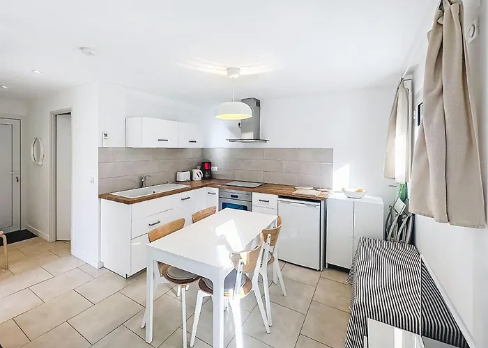 Le Perregaux By Interhome